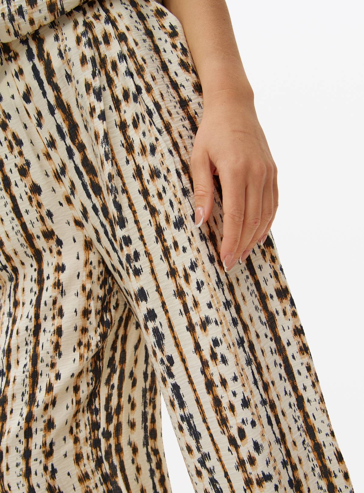 Mono Stripe Print Co-ord Trousers 22 - Image 3